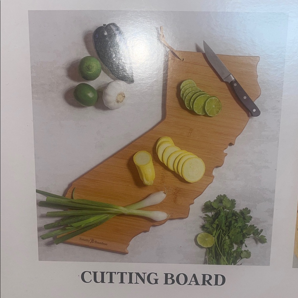 ❤️NEW!!!❤️ Totally Bamboo Destination California State Shaped & Cutting Board. - Picture 4 of 8